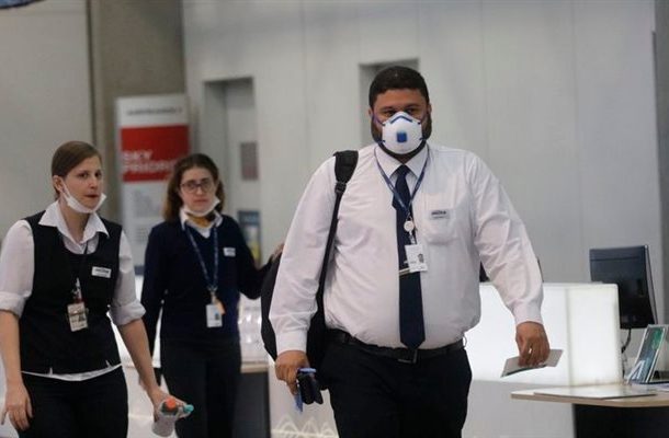 Gol e Latam exigirão máscaras em passageiros a partir do dia 10